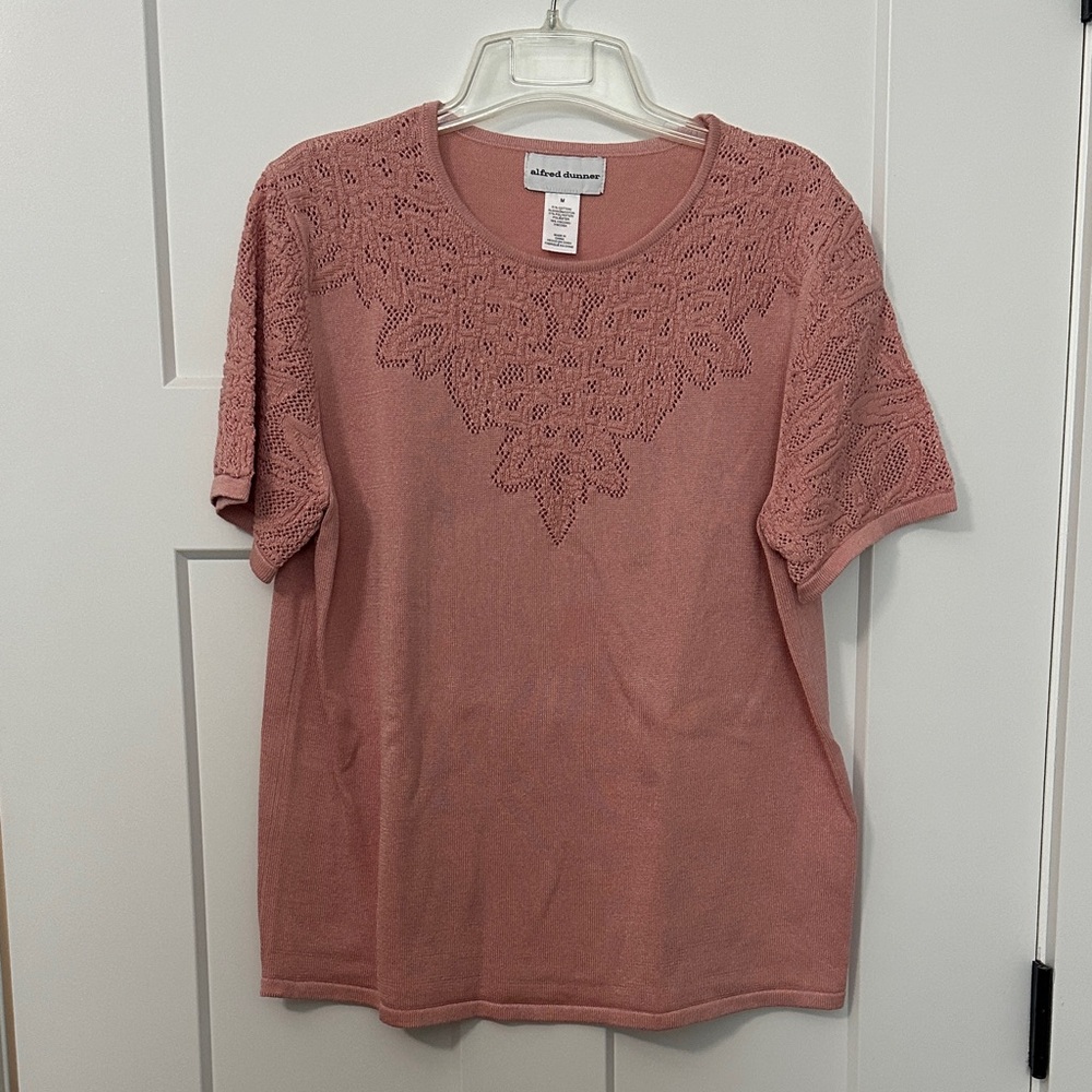 Alfred Dunner Pink Lace Short Sleeve Sweater